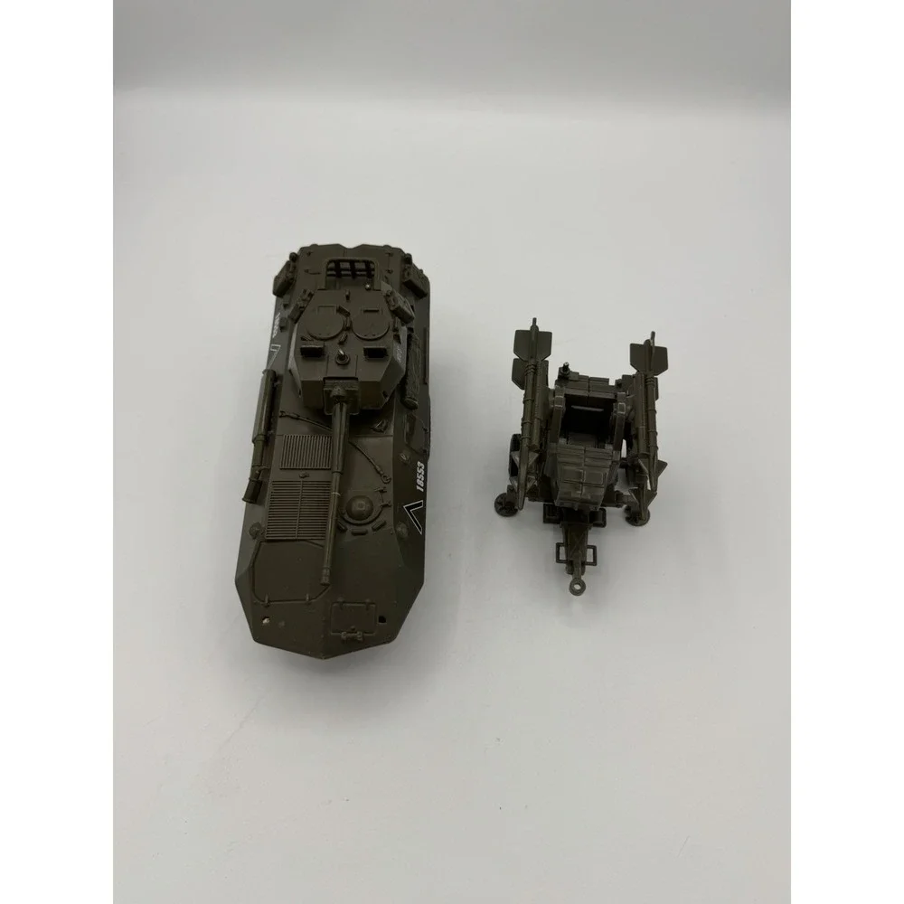 Vintage New-Ray 1:32 Military LAV Armored Vehicle Missile Launcher Toy Set